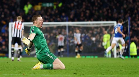 liverpool newcastle results|Everton 3.